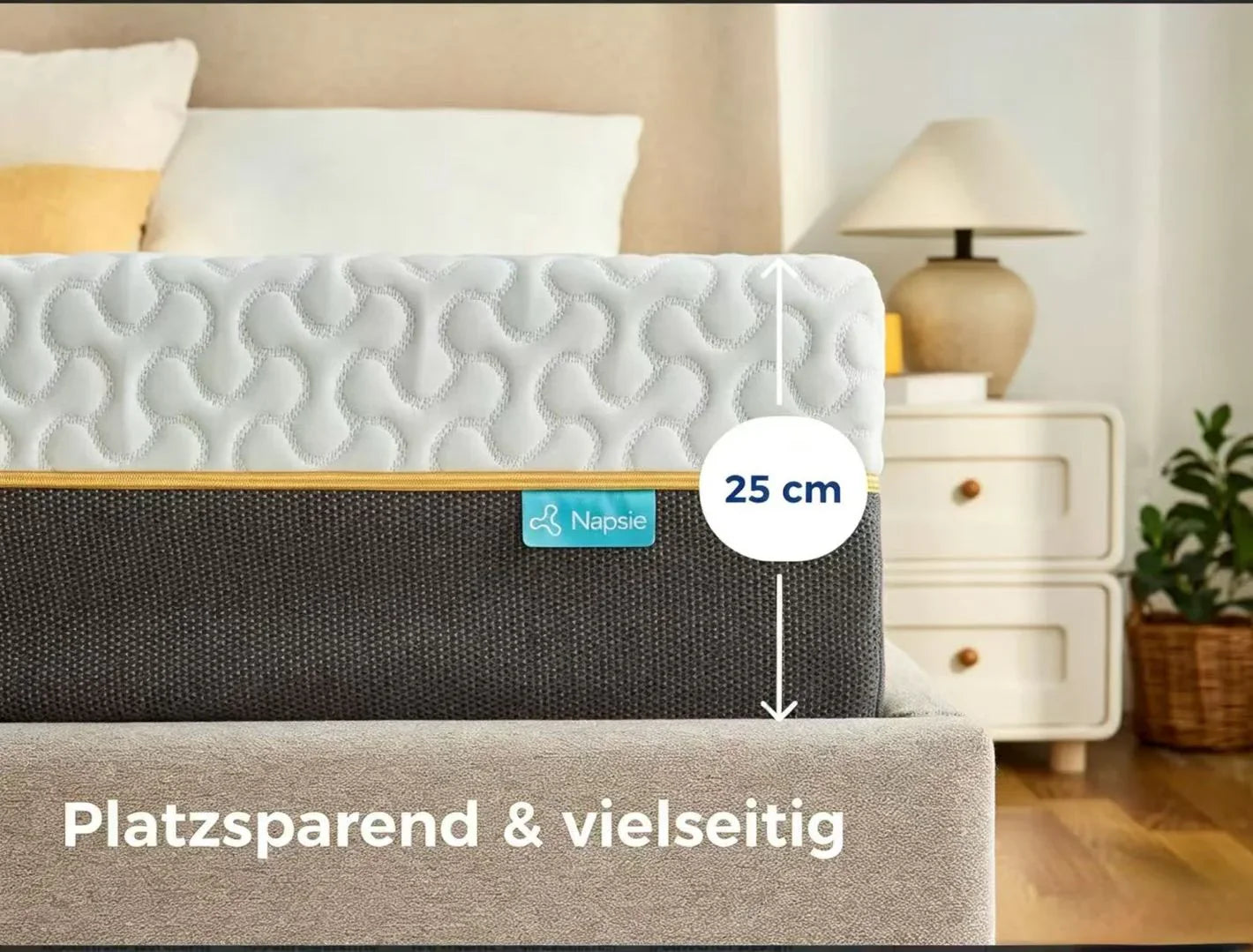 25 cm hohe Matratze mit Napsie-Logo, platzsparend & vielseitig im Schlafzimmer