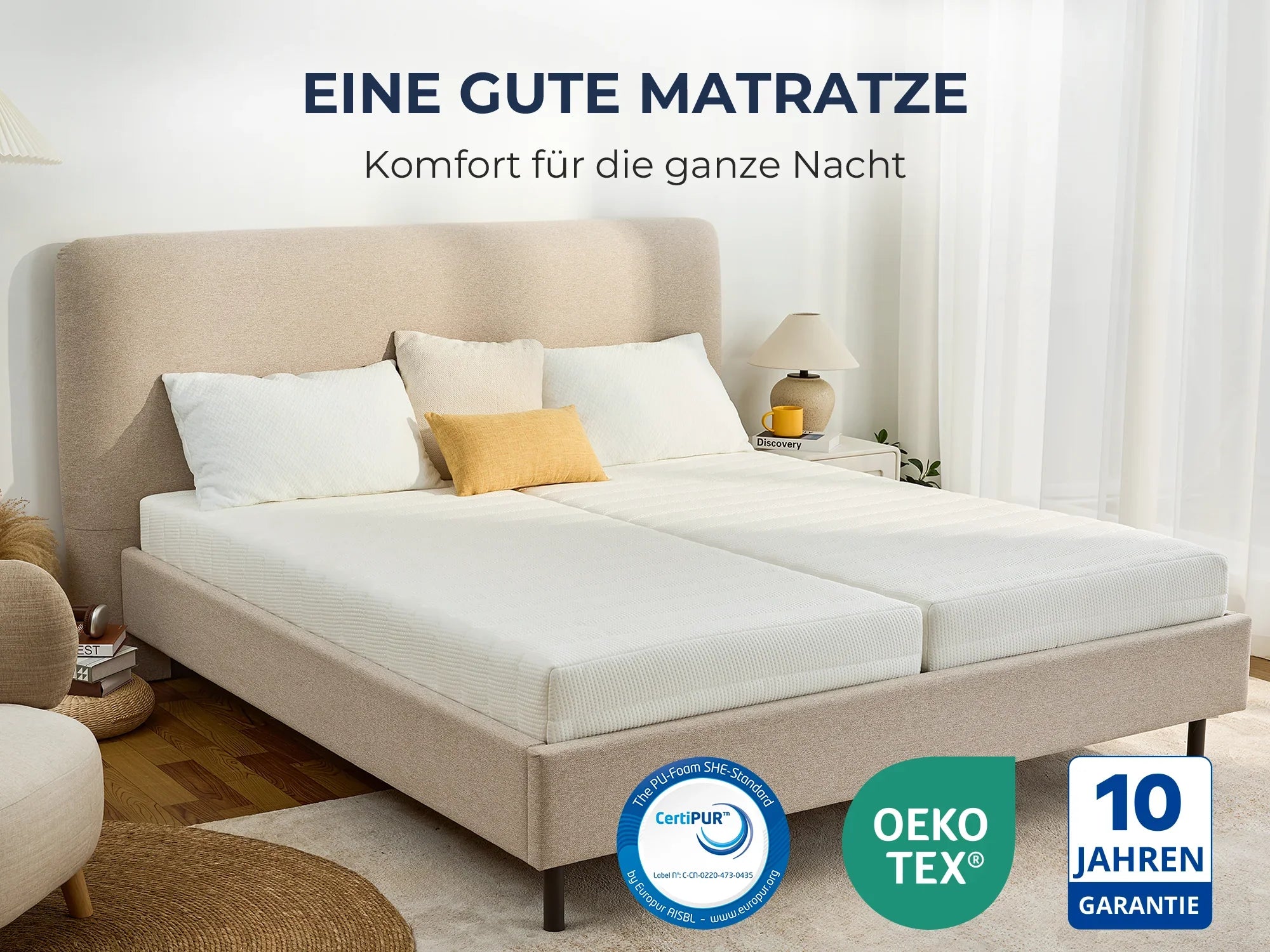 Weiße Matratze auf beigem Bett mit Kissen, CertiPUR & OEKO-TEX zertifiziert, 10 Jahre Garantie